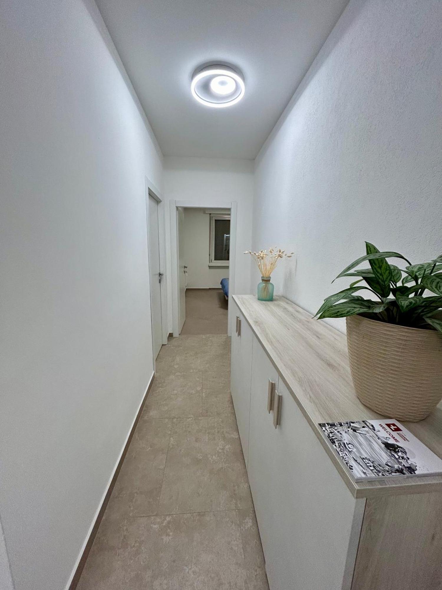 *Veranda'S Rooms* - Free Parking In Central Лугано Экстерьер фото